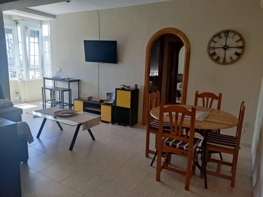 Acogedor Apartamento Frente Al Mar Elena Y Michele Almería Extérieur photo